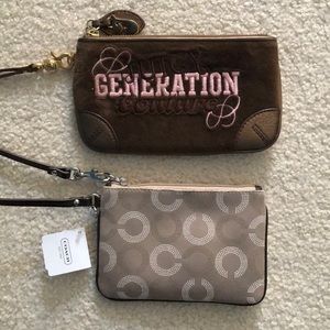 Wristlet bundle (NWT)